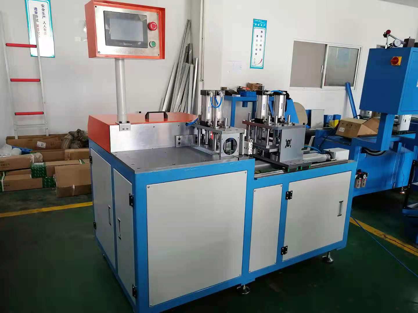 全自動(dòng)切鋁機(jī)SDY-Q300正面圖-2 全自動(dòng)切鋁機(jī)SDY-Q300正面圖-2