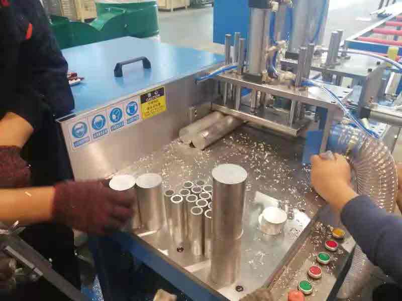 鋁材自動(dòng)切割機(jī)450-客戶(hù)現(xiàn)場(chǎng)1-切割實(shí)心材料-3 鋁材自動(dòng)切割機(jī)450-客戶(hù)現(xiàn)場(chǎng)1-切割實(shí)心材料-3