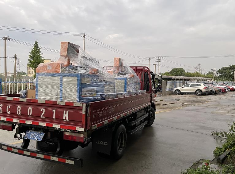 【浙江】全自動(dòng)切鋁機(jī)用于汽車(chē)零部件切割,感謝黃總認(rèn)可