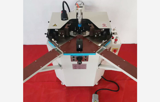 鋁型材同步單頭組角機(jī) SDY-ZJ 鋁型材同步單頭組角機(jī) SDY-ZJ